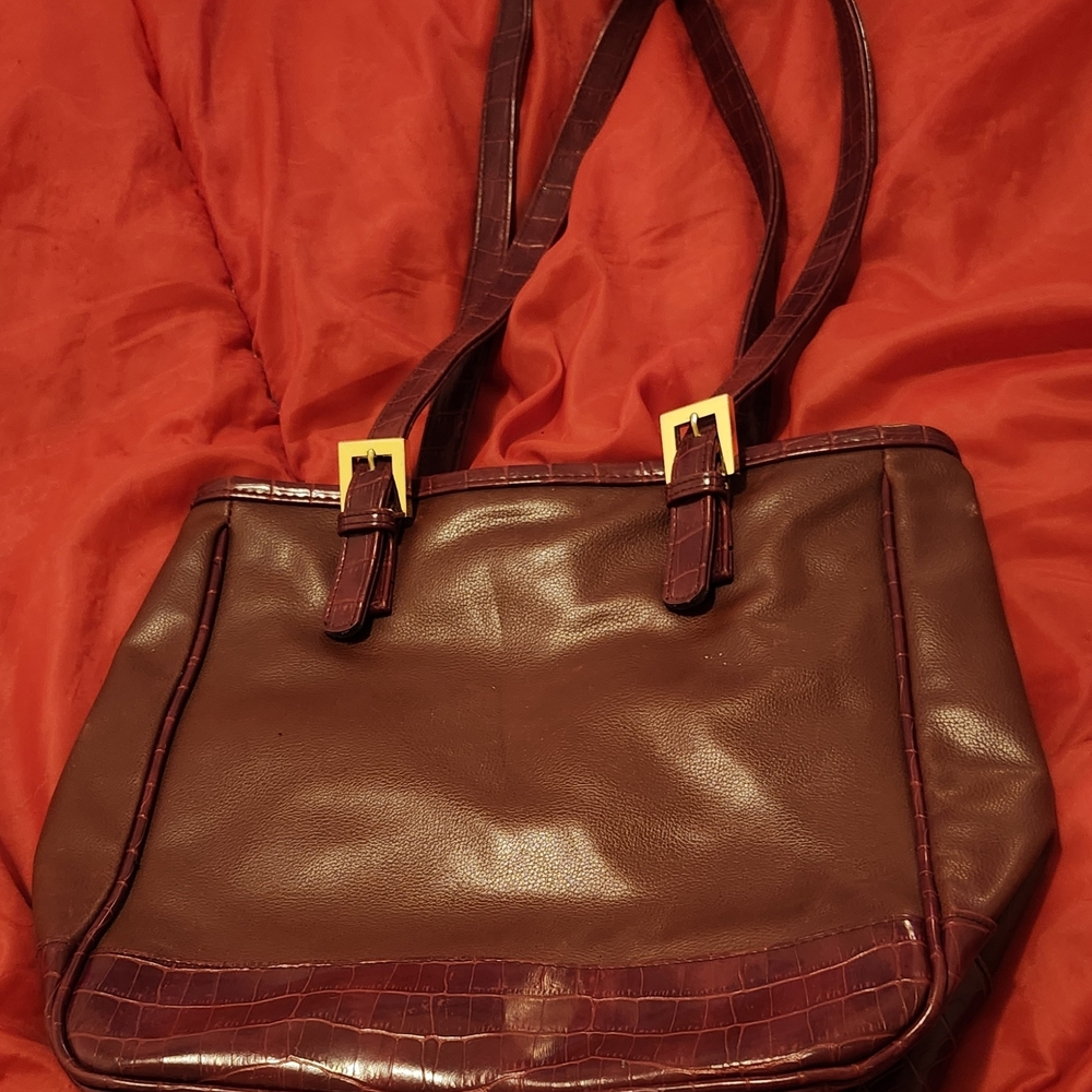 Women's Burgundy Tote Bag - Classic Everyday Shoulder Bag